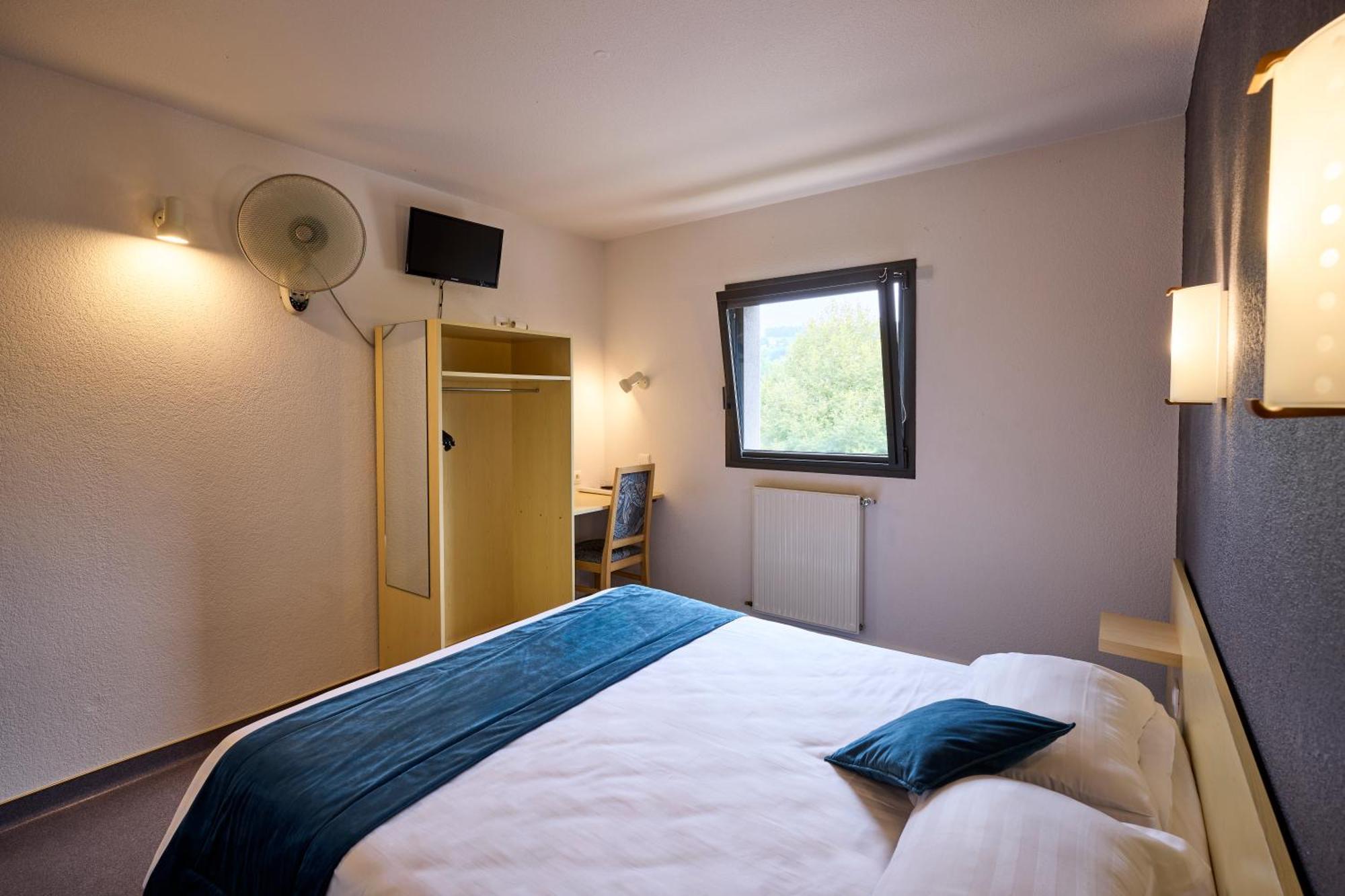 Hotel Eco - A75 Banassac Екстер'єр фото