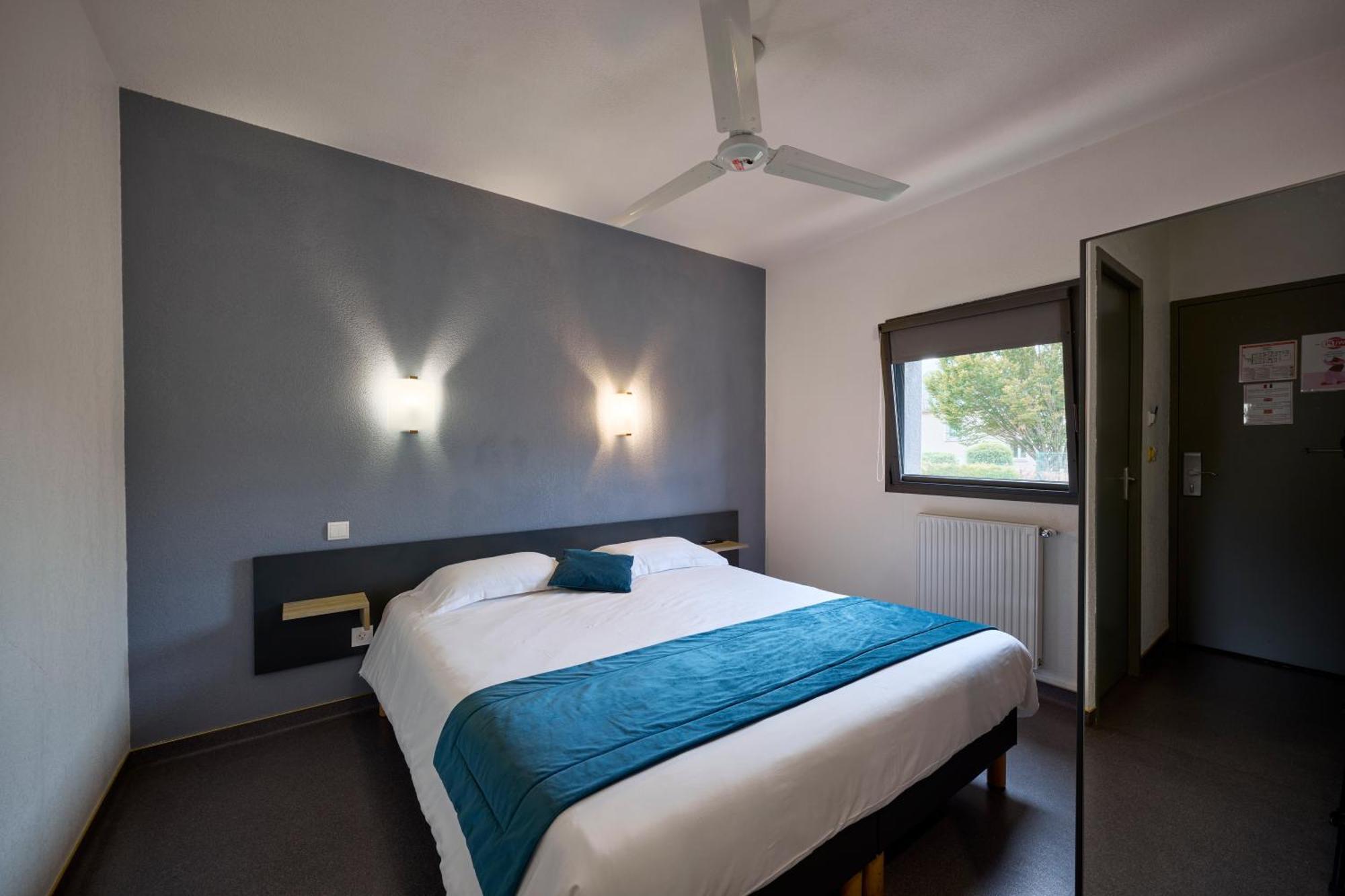 Hotel Eco - A75 Banassac Екстер'єр фото