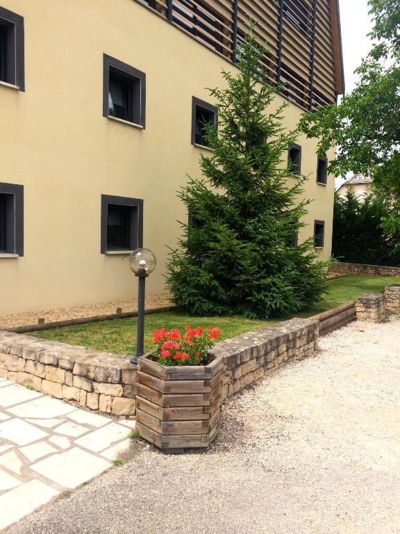 Hotel Eco - A75 Banassac Екстер'єр фото